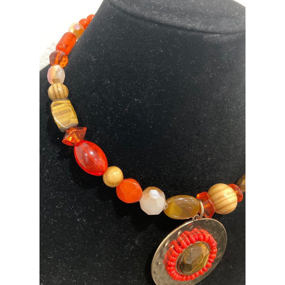 C 1946 Orange with Tigers Eye Choker style necklace - Picture 3 of 5